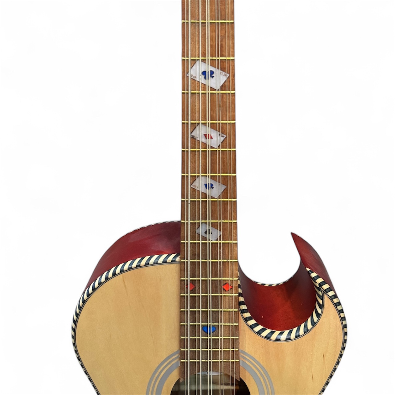 Bajo Quinto Electroacústico Maple Canadiense – Pastilla 7545 - Image 5